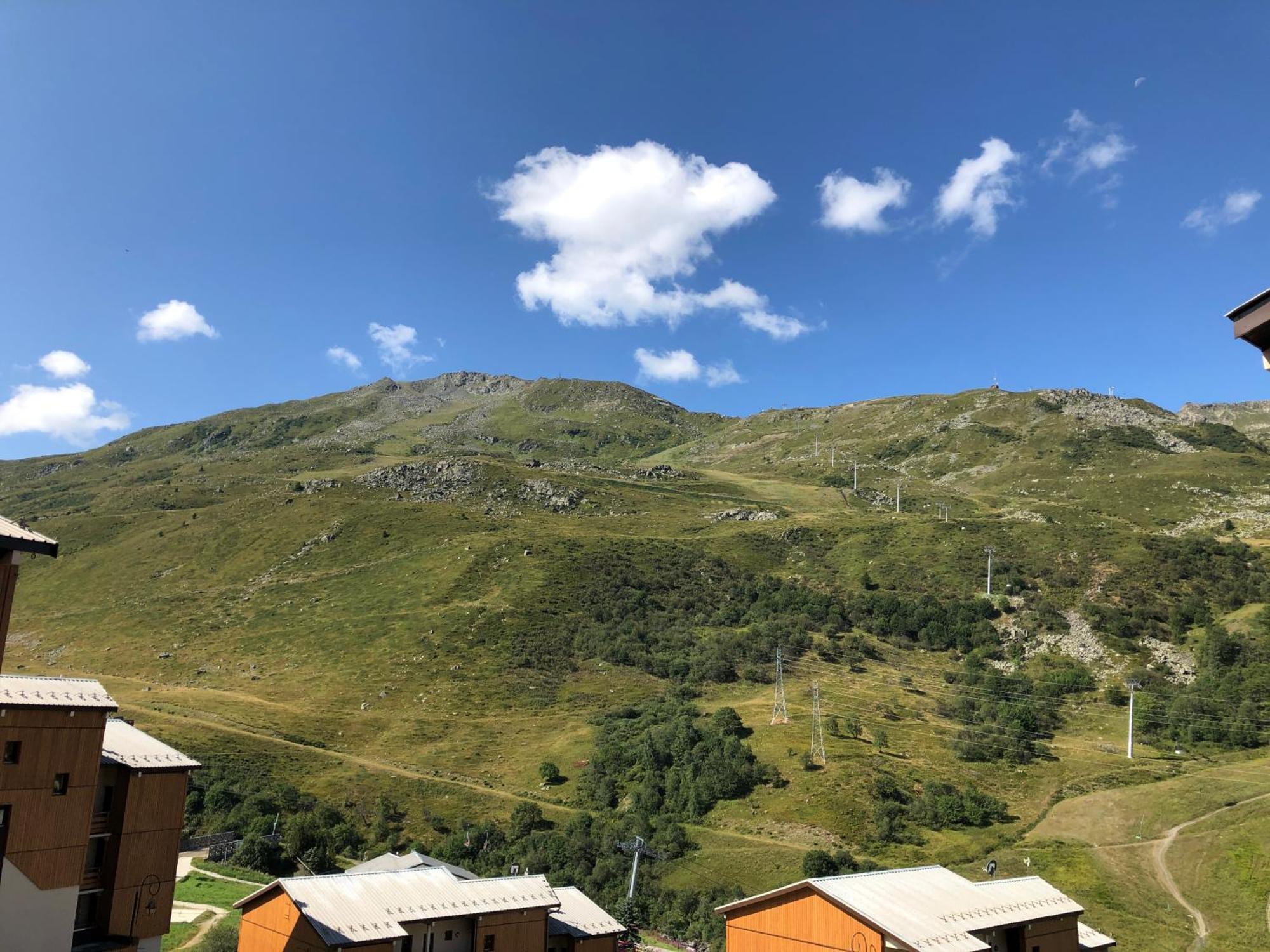 Pour 6 Personnes Au Pied Des Pistes Au Calme Aux Menuires Les Asters