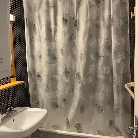 Appartement Pour 6 Personnes Au Pied Des Pistes Au Calme Aux Menuires Les Asters Saint-Martin-de-Belleville Exterior photo